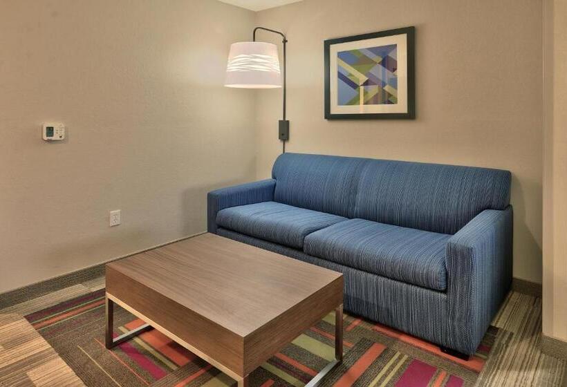 Люкс Кровать Кинг, Holiday Inn Express Socorro, An Ihg
