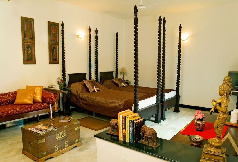 Номер Deluxe, Raheem Residency