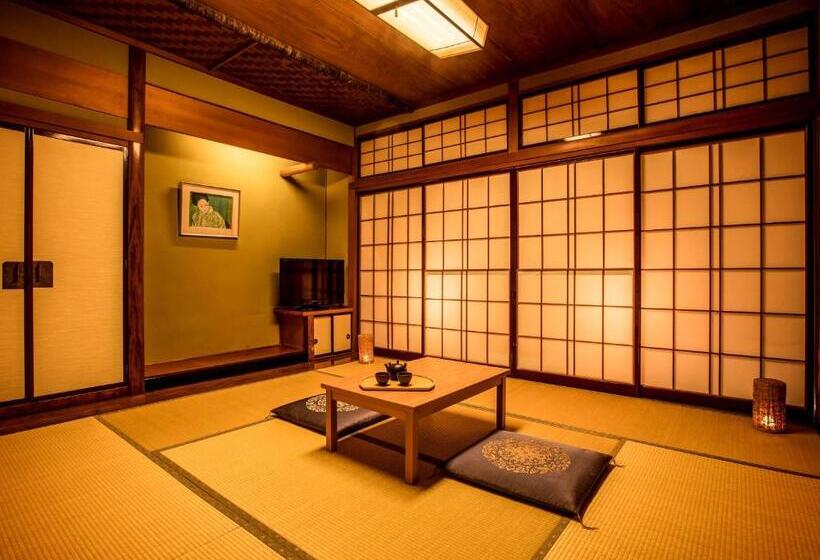 이코노미 트리플 룸, Ooedo Onsen Monogatari Unazuki Grand