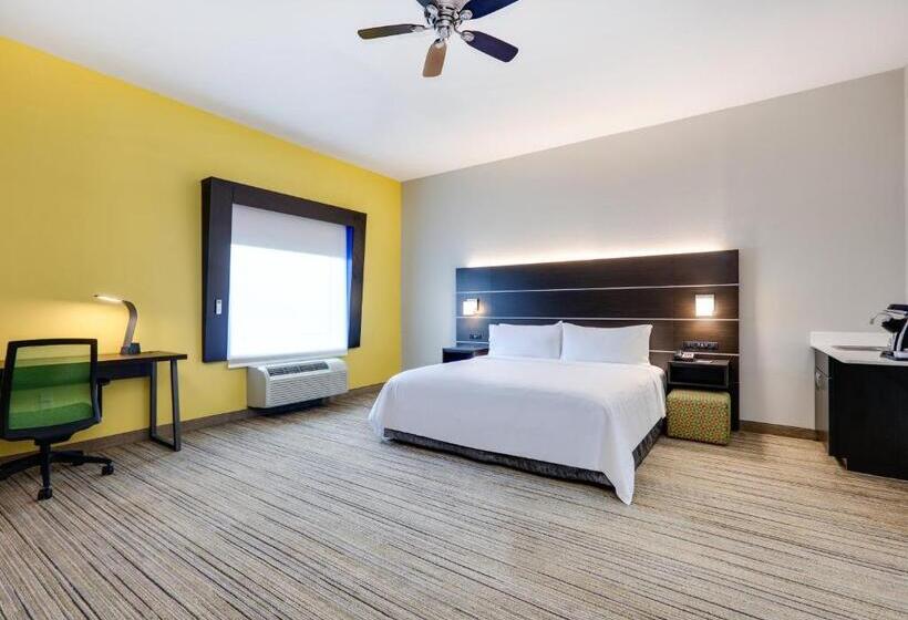 Люкс Кровать Кинг, Holiday Inn Express Hotel & Suites Cleburne, An Ihg