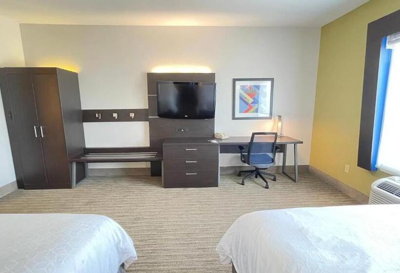Номер Стандарт Адаптированный для Инвалидов, Holiday Inn Express Hotel & Suites Decatur, Tx, An Ihg