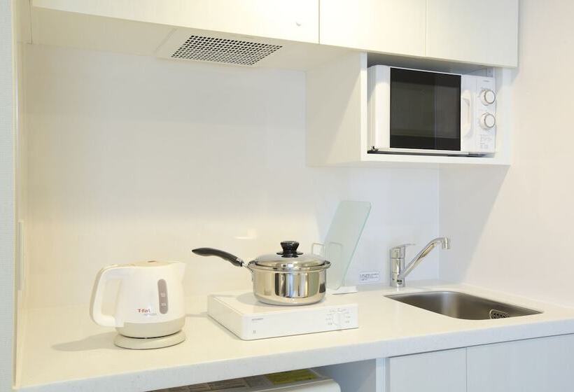 Номер Премиум, Tokyu Stay Aoyama Premier