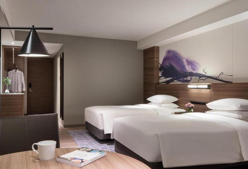 Номер Deluxe, Lake Biwa Marriott