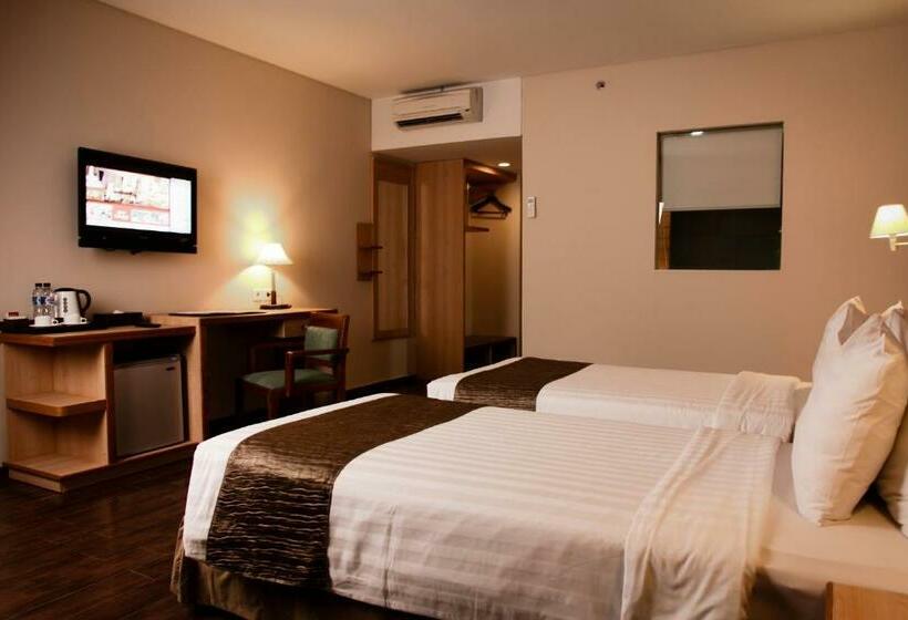 豪华房间, Merapi Merbabu Hotel Yogyakarta Powered By Archipelago