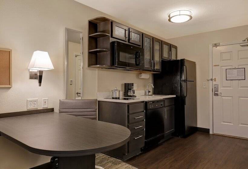 Люкс Адаптированный для Инвалидов, Candlewood Suites Indianapolis   South, An Ihg
