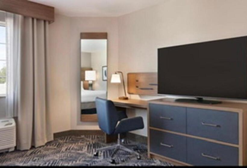Студио Стандарт Кровать Кинг, Candlewood Suites Mount Pleasant, An Ihg