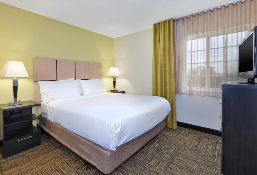 스위트, Candlewood Suites Polaris, An Ihg