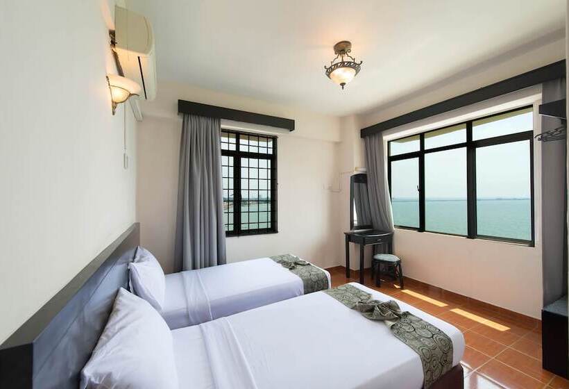 침실 3개 바다 전망 아파트, Glory Beach Resort