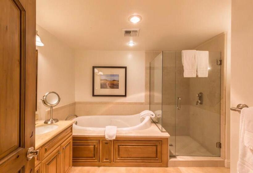 Люкс 2 Спальни, Dolphin Bay Resort And Spa