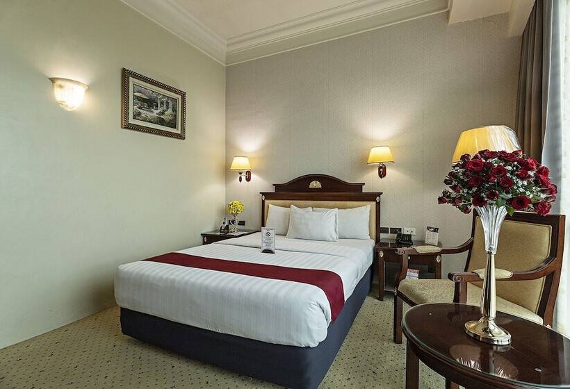 Номер Deluxe, Sarrosa International Hotel And Residential Suites