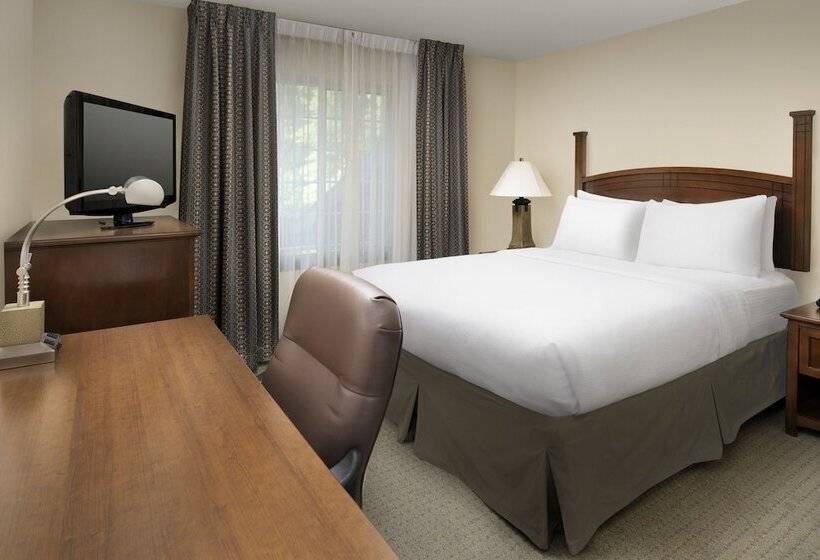 스위트, Staybridge Suites North Brunswick, An Ihg