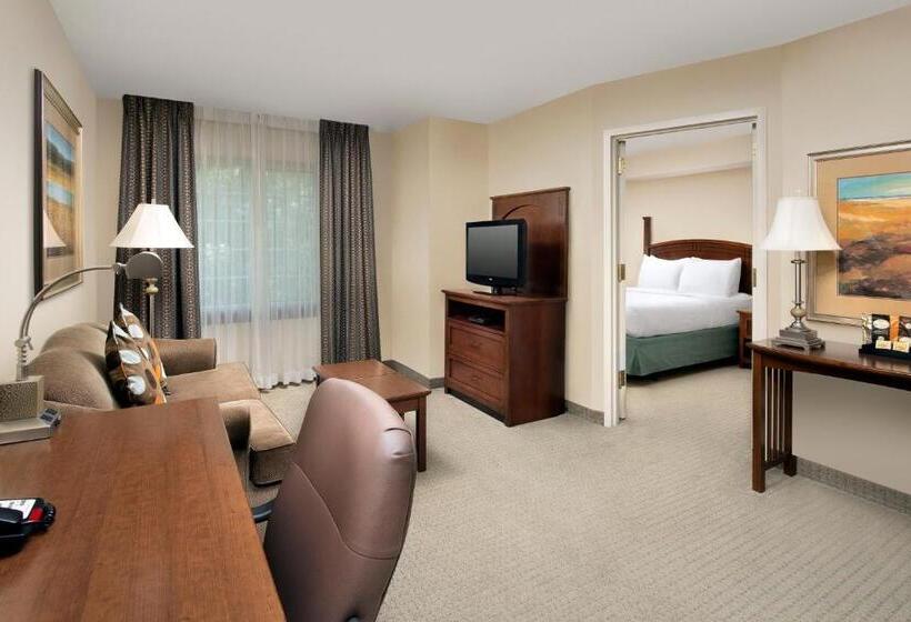 스위트, Staybridge Suites North Brunswick, An Ihg