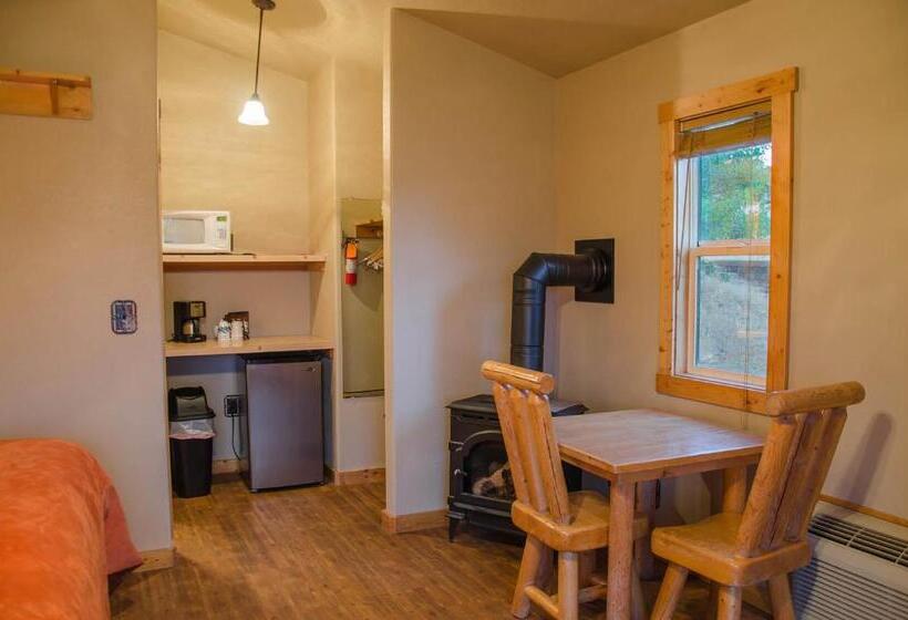 Suite Lit King, Zion Mountain Ranch