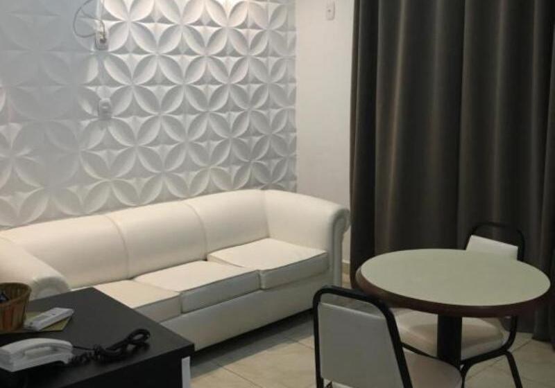 Номер Deluxe, Fenix Hotel Pouso Alegre