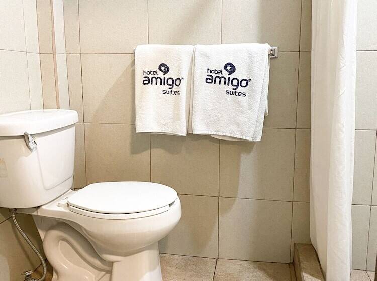 ファミリールーム, Amigo Suites