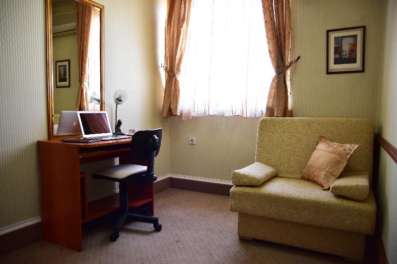 سوییت جونیور, Garni Hotel Lav