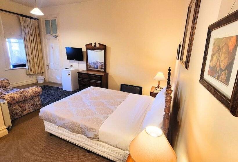 غرفة ديلوكس, Leura House