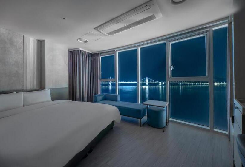 Номер Deluxe Вид на Море, Aqua Palace