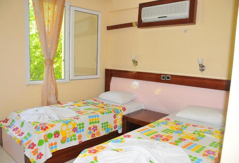 Номер Стандарт, California Apart Otel