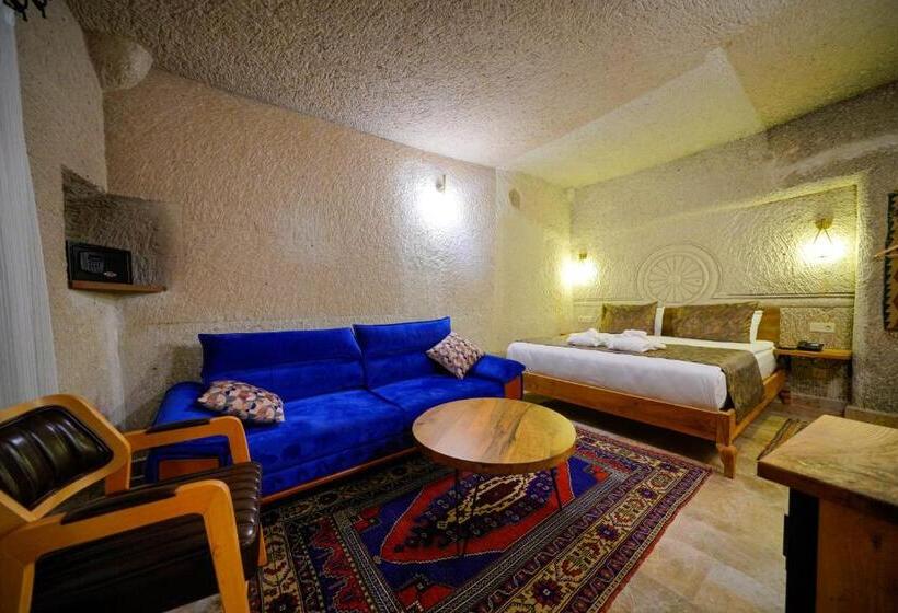 디럭스 룸, Cave Hotel Saksagan