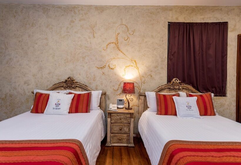 Номер Стандарт с Балконом, Boutique Los Balcones