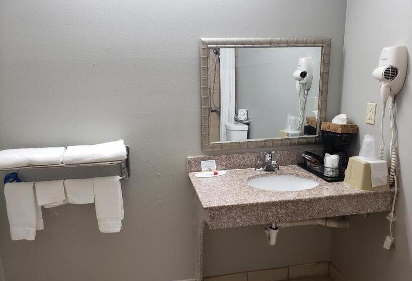 Стандартный Номер Кровать Кинг, Days Inn & Suites By Wyndham Cleburne Tx