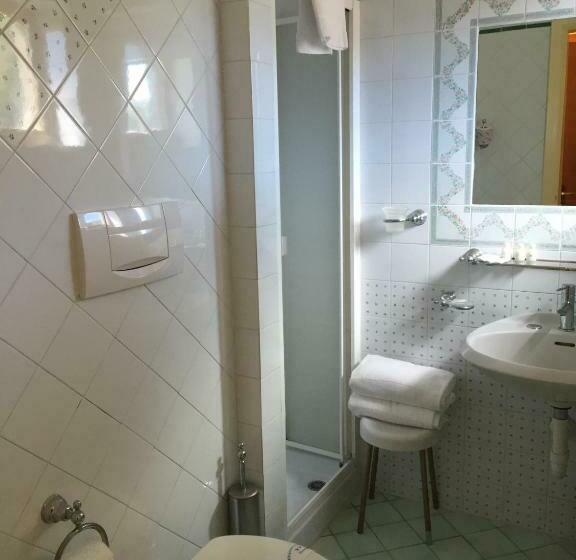 اتاق استاندارد, Grand Hotel La Playa