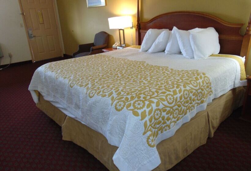 장애인을 위한 스탠다드 룸, Days Inn By Wyndham Huntington