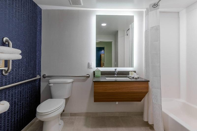 Люкс Кровать Кинг, Fairfield Inn & Suites By Marriott Atlanta Stonecrest