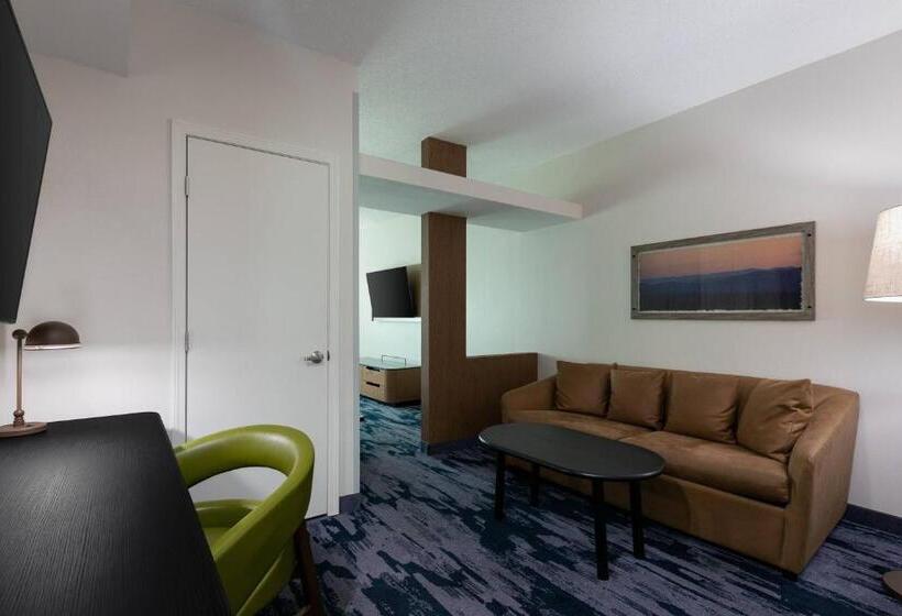 Люкс, Fairfield Inn & Suites By Marriott Atlanta Stonecrest