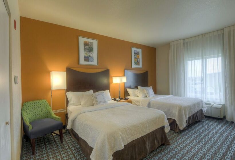 חדר סטנדרט שתי מיטות זוגיות, Fairfield Inn And Suites By Marriott Laramie