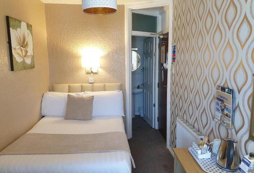 Quarto Economy, Corona Blackpool