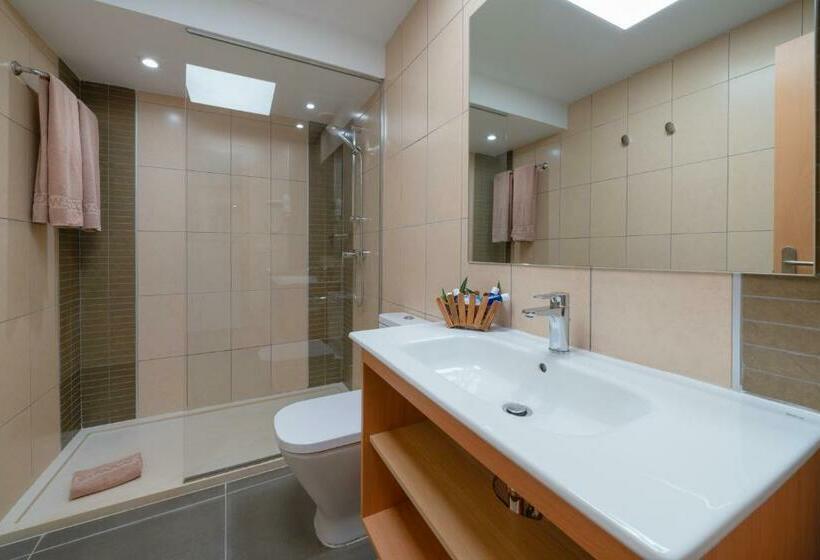 Апартаменты Premium 2 Спальни, Siroco - Adults Only
