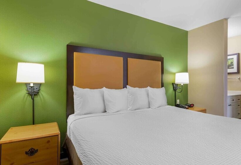 Студия Deluxe, Mainstay Suites Washington Dulles Airport