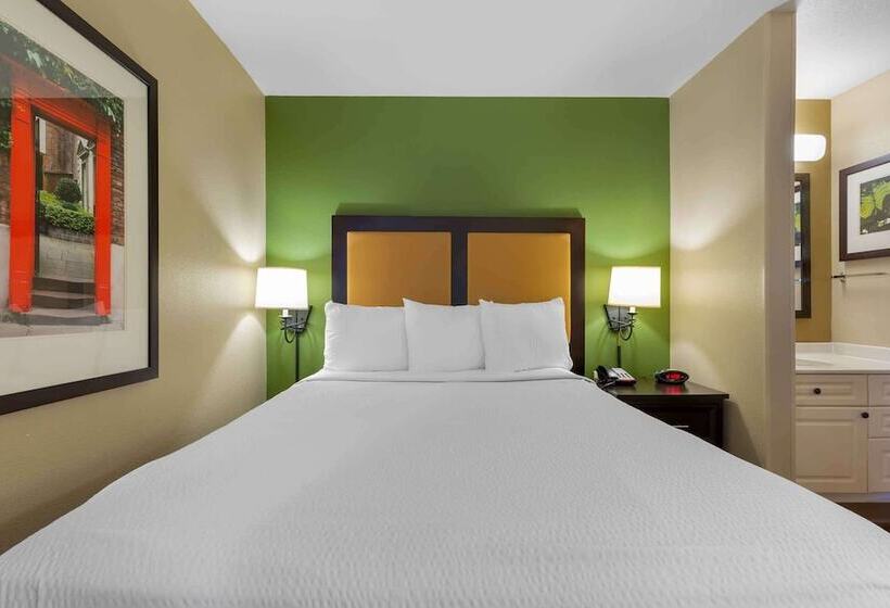 Студия Deluxe, Mainstay Suites Washington Dulles Airport
