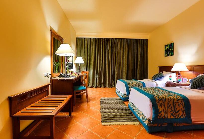 Standard Triple Room, Charmillion Club Aquapark