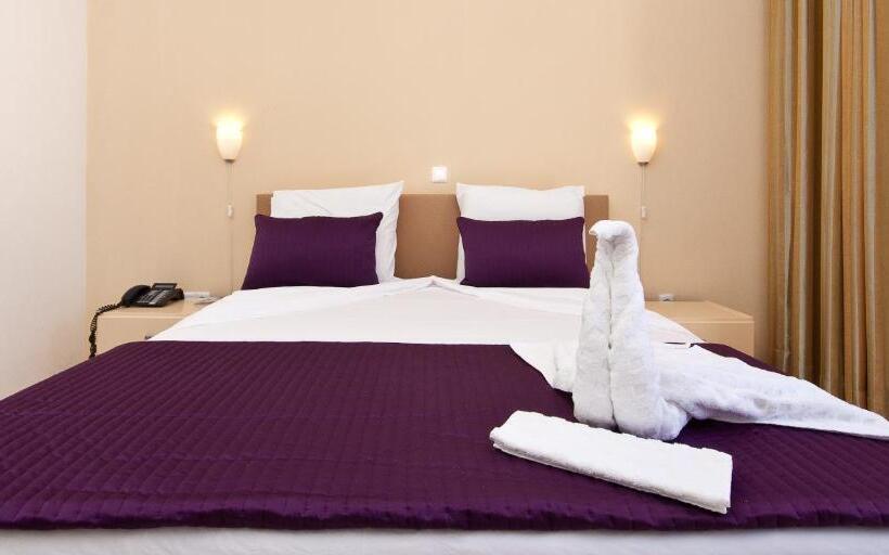 سوییت خانوادگی, Aparthotel Praiano