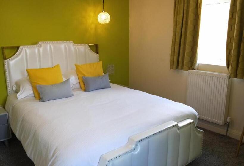 Апартаменты 1 Спальня, Gillygate Guest House
