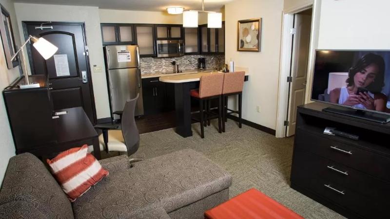 Номер Стандарт Адаптированный для Инвалидов, Hampton Inn & Suites Woodstock, Va