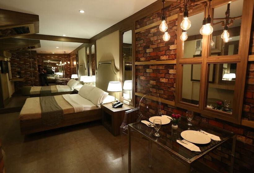 Номер Стандарт, Victoria Court North Edsa   Caloocan