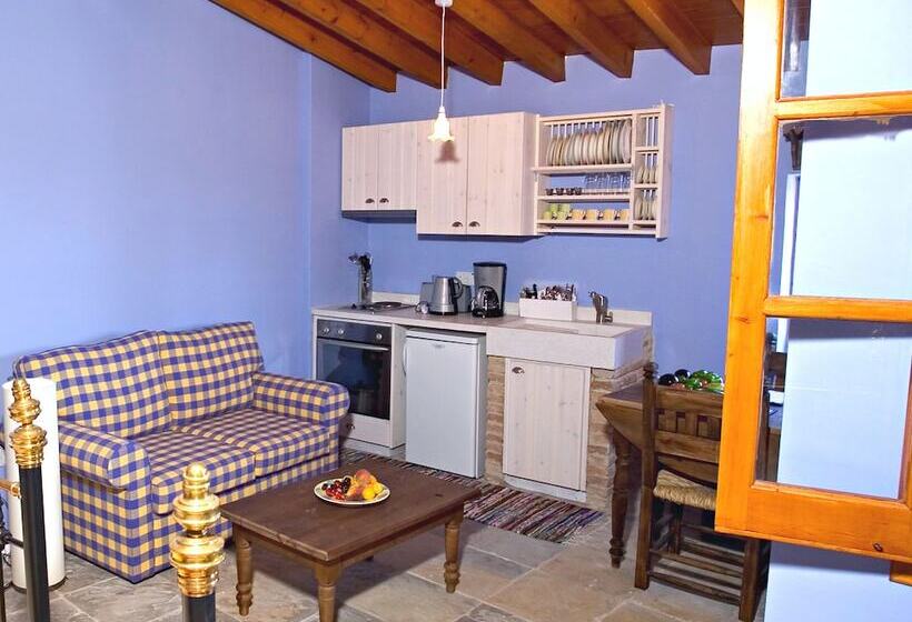 Студия Стандарт, Eveleos Country House