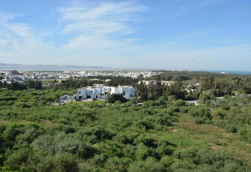 اتاق اجرایی, Golden Carthage Hotel Tunis