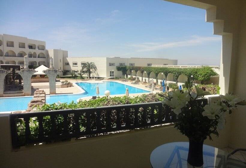 اتاق اجرایی, Golden Carthage Hotel Tunis