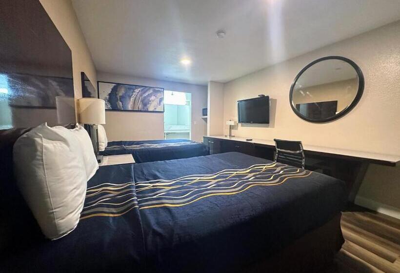 Номер Стандарт 2 Двуспальные Кровати, Vista Inn