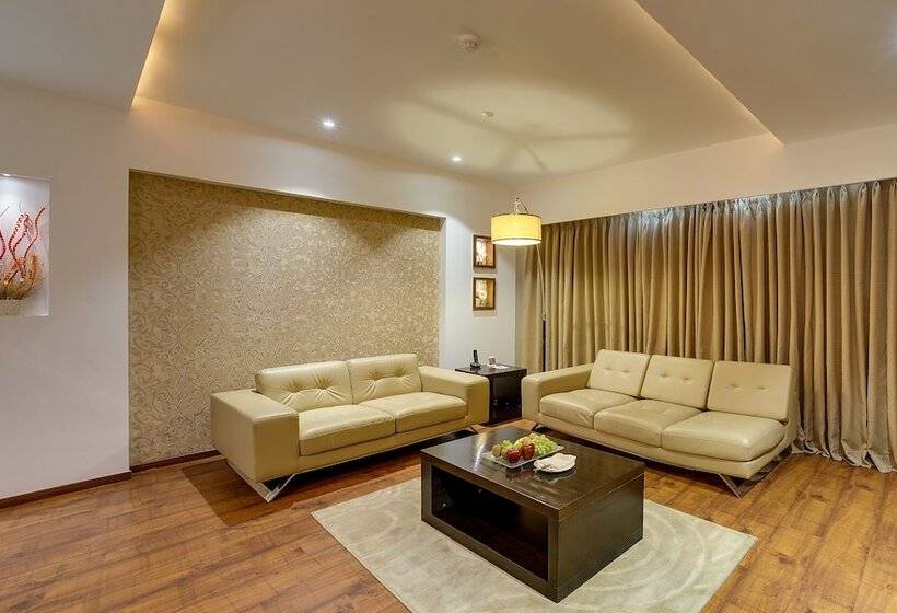 行政房间, Ramee Grand Hotel And Spa, Pune