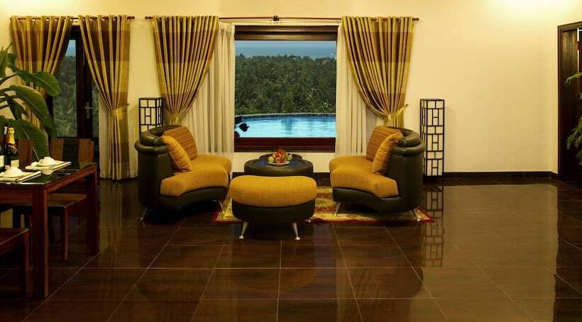 ویلای 4 خوابه, Nui Thom Ecolodge