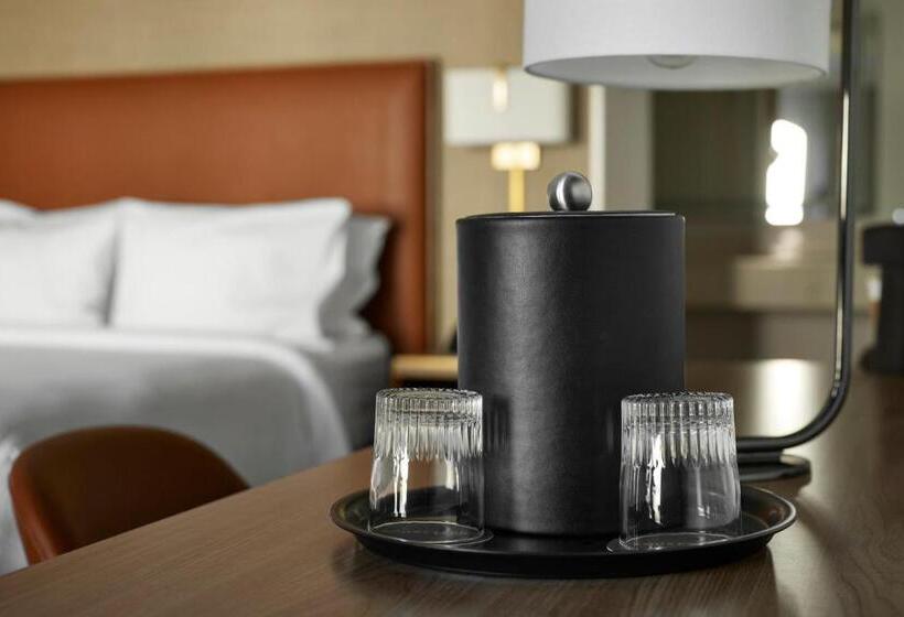 キングサイズベッドのスタンダードルーム, Courtyard By Marriott Los Angeles Pasadena Old Town