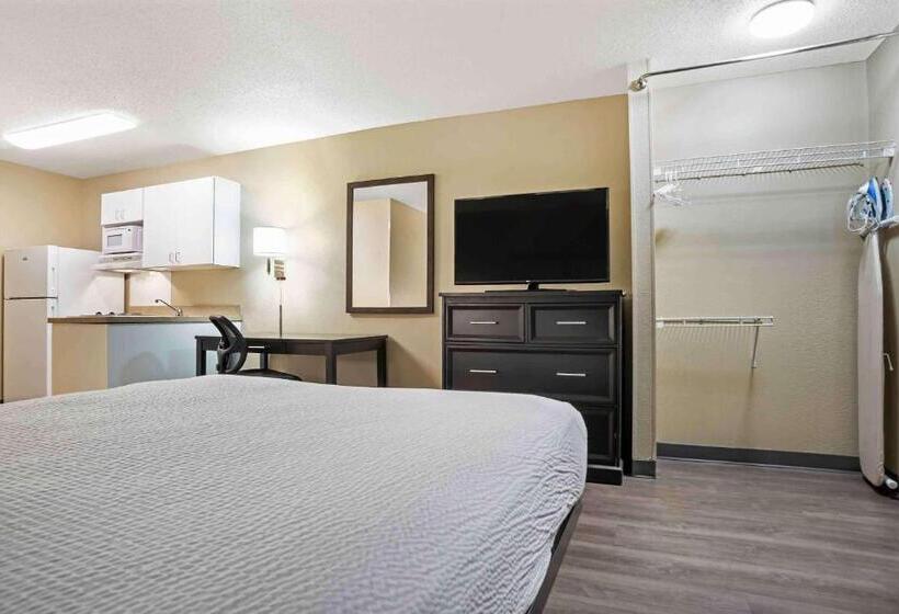 スタンダードスタジオ, Extended Stay America Select Suites   New Orleans   Airport