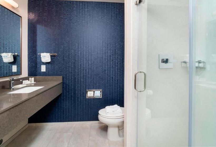 Номер Deluxe Кровать Кинг, Fairfield Inn & Suites Bend Downtown
