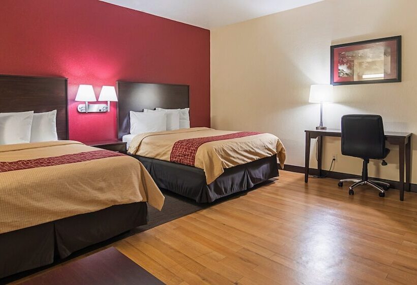 Номер Deluxe, Red Roof Inn & Suites Lake Orion/ Auburn Hills